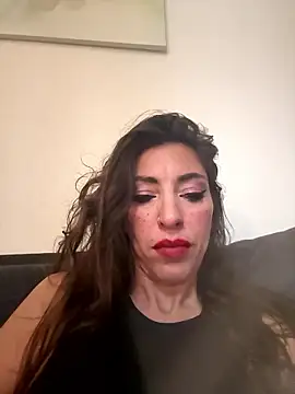 Amani_thewolf live sex cam