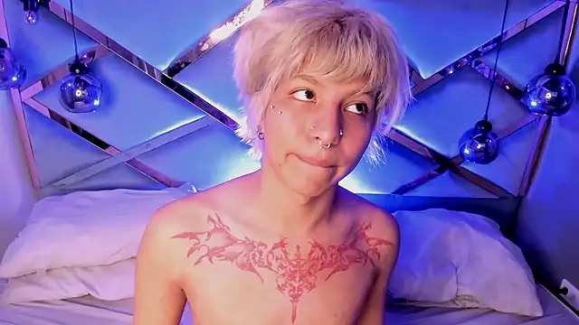 OliIverr22 live sex cam