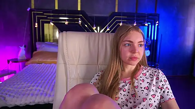 EmilySunshineS's cam snapshot