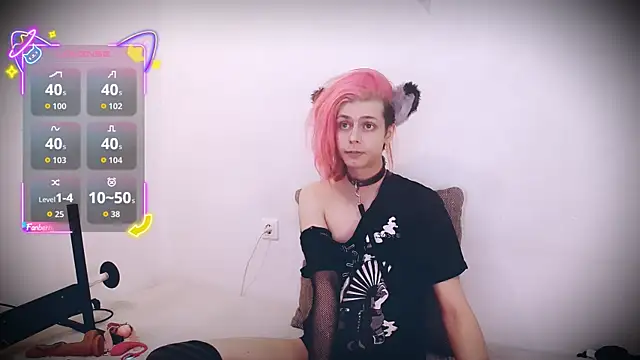 Littlepinkcat live sex cam