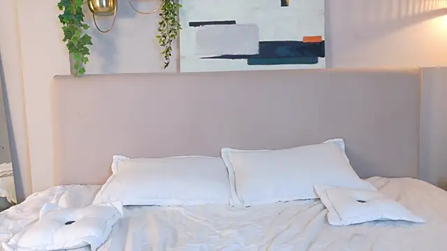 zarah_queen's cam snapshot