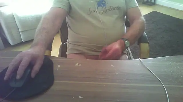 scotters_2's cam snapshot