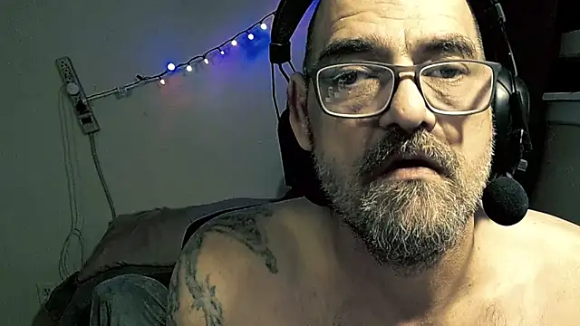 MrBigginTX's cam snapshot