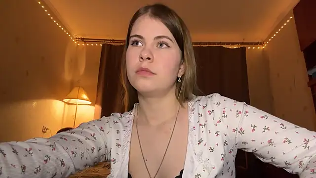 MaevAmy's cam snapshot