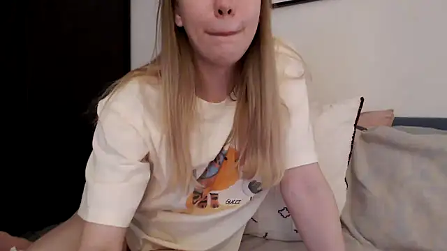 Scarlettford live sex cam