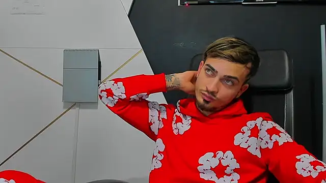 BrandonTate's cam snapshot