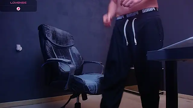 EnzoRace's cam snapshot