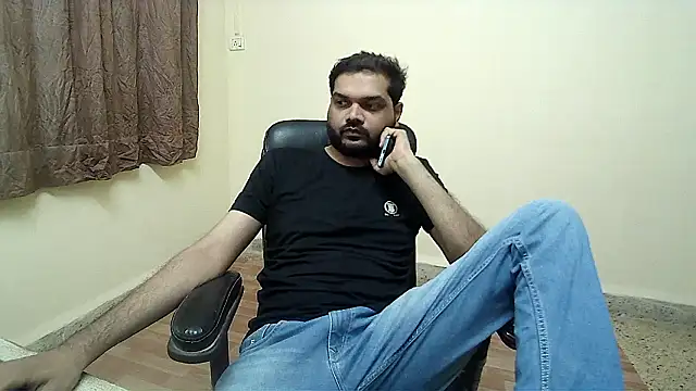 Kinky_Kumarr live sex cam