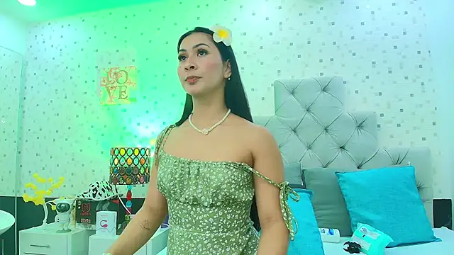 JulietaReyess live sex cam