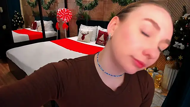 TrueReincarnation live sex cam