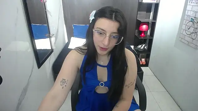 vaiolet_purple's cam snapshot