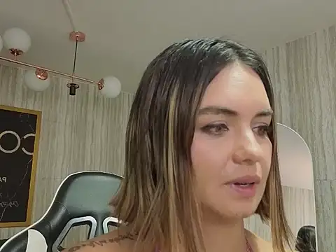 zarcasutra_t's cam snapshot