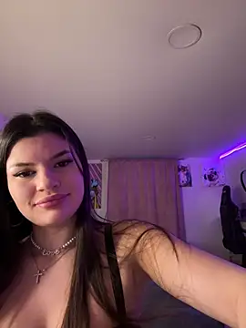 -MaybeBaby-'s cam snapshot