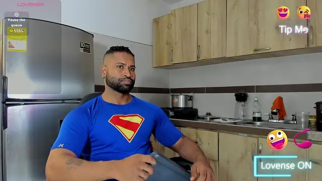 MattRodriguez9 live sex cam