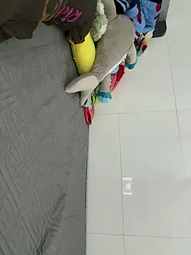 Mikaa_2k's cam snapshot