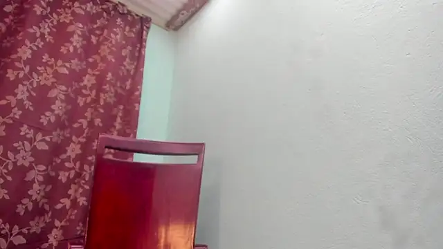 Nathaly_love96 live sex cam