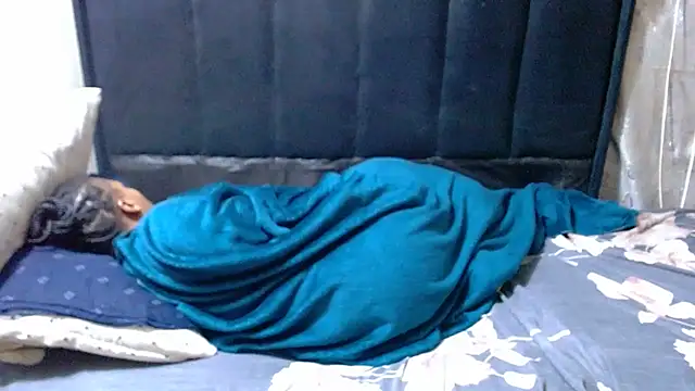 Peachesx25's cam snapshot