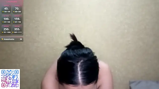 LinneaHyles's cam snapshot