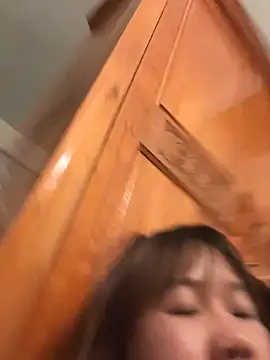 Liness101's cam snapshot