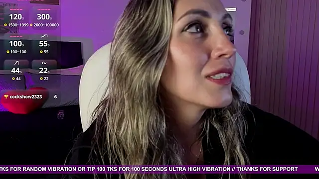 anny_sweet72's cam snapshot