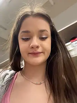 KittyQueeny's cam snapshot