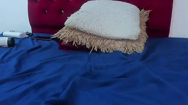 Melody_Megann live sex cam