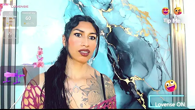 khiara_moretti live sex cam