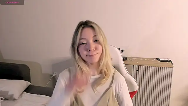 Babby_Rabbit live sex cam