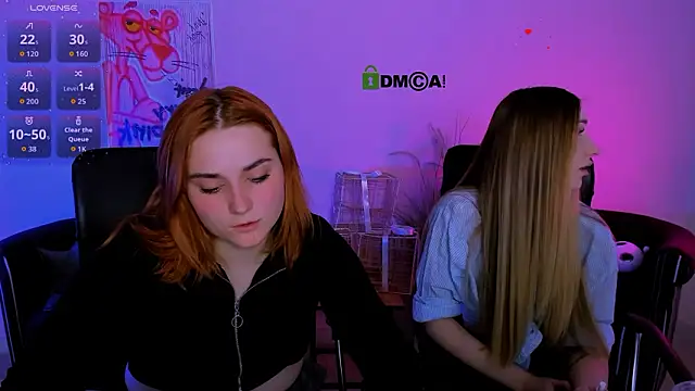 casey_meow_'s cam snapshot