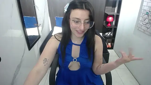 vaiolet_purple's cam snapshot