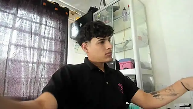 MaxStar26's cam snapshot