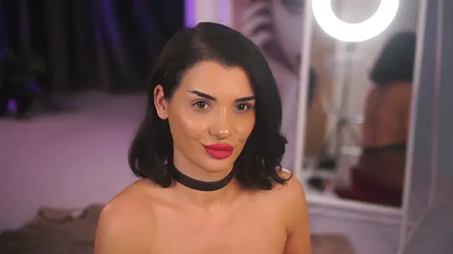 NaughtyChloe's cam snapshot