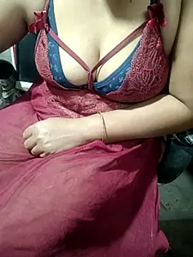 DipaliAliya's cam snapshot