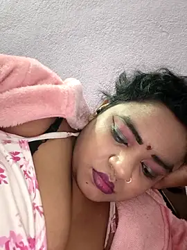 Deborbhavi222's cam snapshot