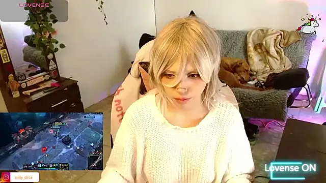 MaryJannes's cam snapshot