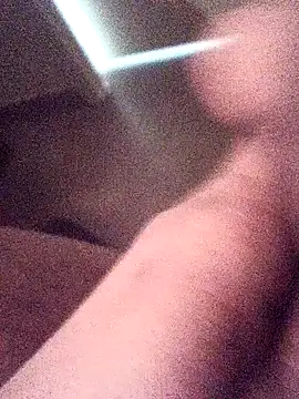 Invisiblesqz live sex cam