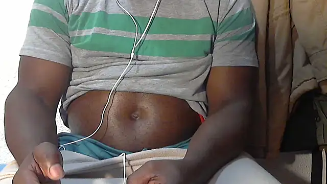mmoiblack live sex cam