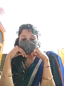 Priyaji7575 live sex cam