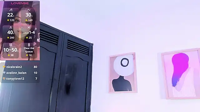 valentinna_montess live sex cam