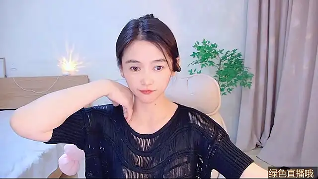 Coco-Sweetie live sex cam