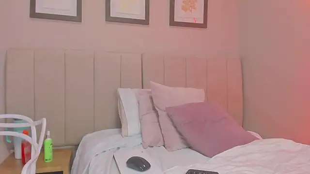 isabela__x's cam snapshot