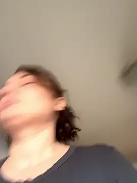 MilfyMrsRobinson live sex cam