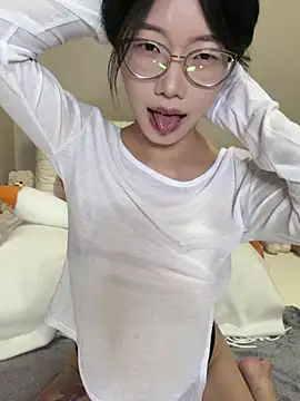 Nami-OP live sex cam