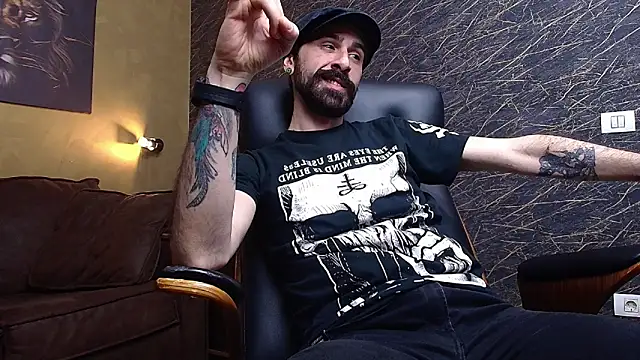 AxelColton live sex cam