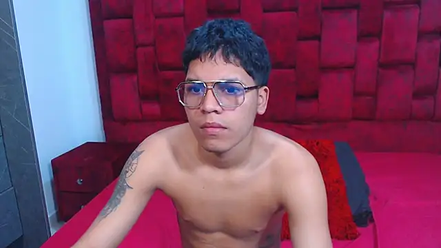 David_Gil19 live sex cam