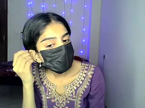 rekha_singh_'s cam snapshot