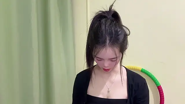 Nicole-13's cam snapshot