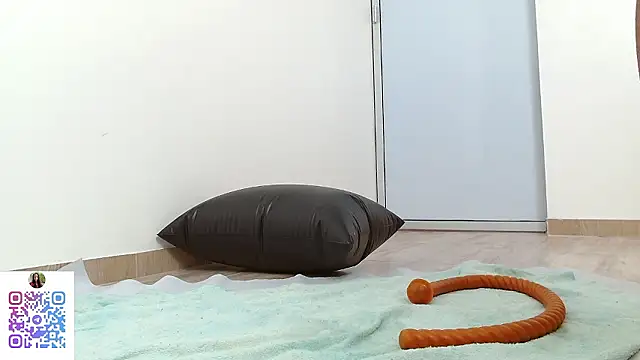 Big_fisting_ass live sex cam