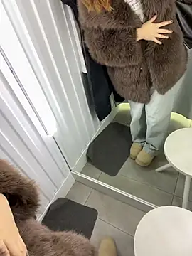 hani_obsessed's cam snapshot