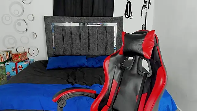 Bella_Blanca's cam snapshot